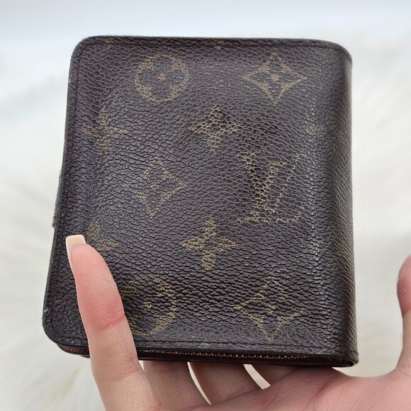 LV Monogram Compact Zip Wallet - Picture 5 of 13